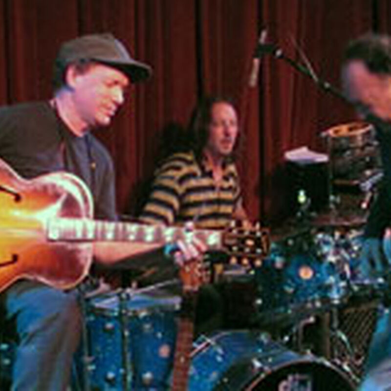 03/11/11 Hopmonk Tavern, Sebastopol, CA 
