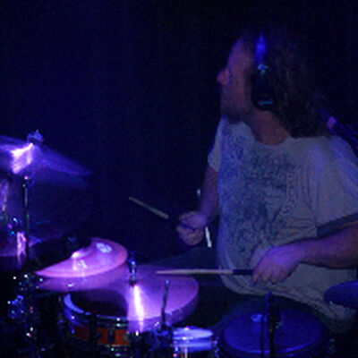 04/01/09 Bill's Bar, Boston, MA 