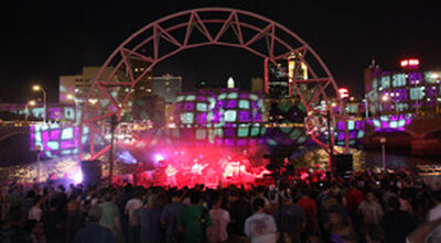 07/15/09 Simon Estes Riverfront Amphitheater, Des Moines, IA 