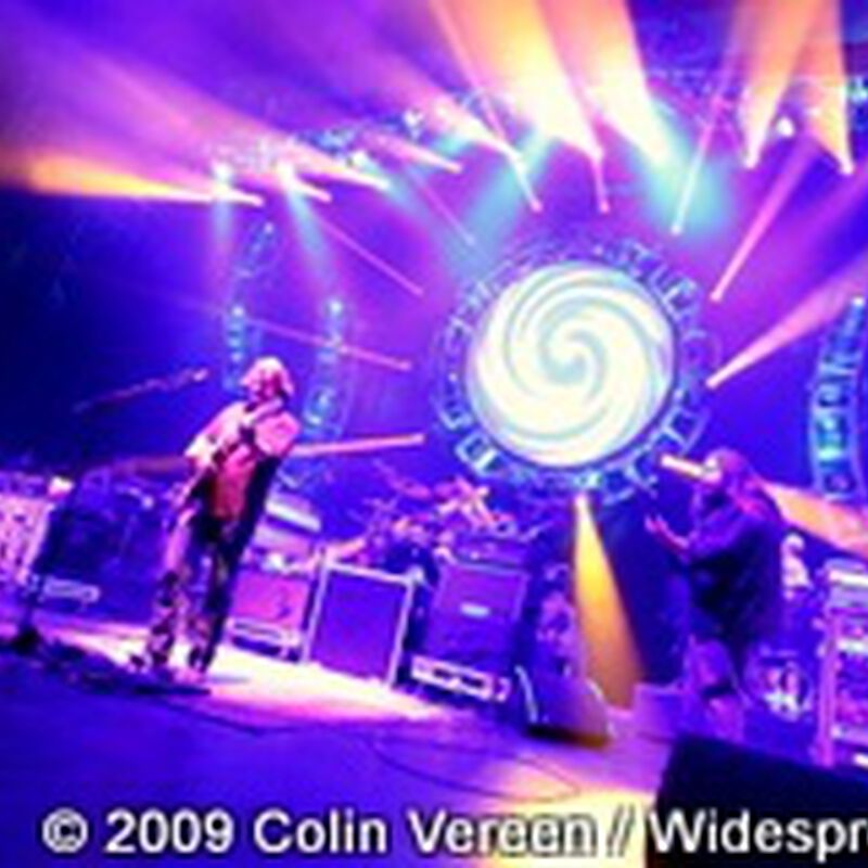 11/22/09 Riverside Theater, Milwaukee, WI 