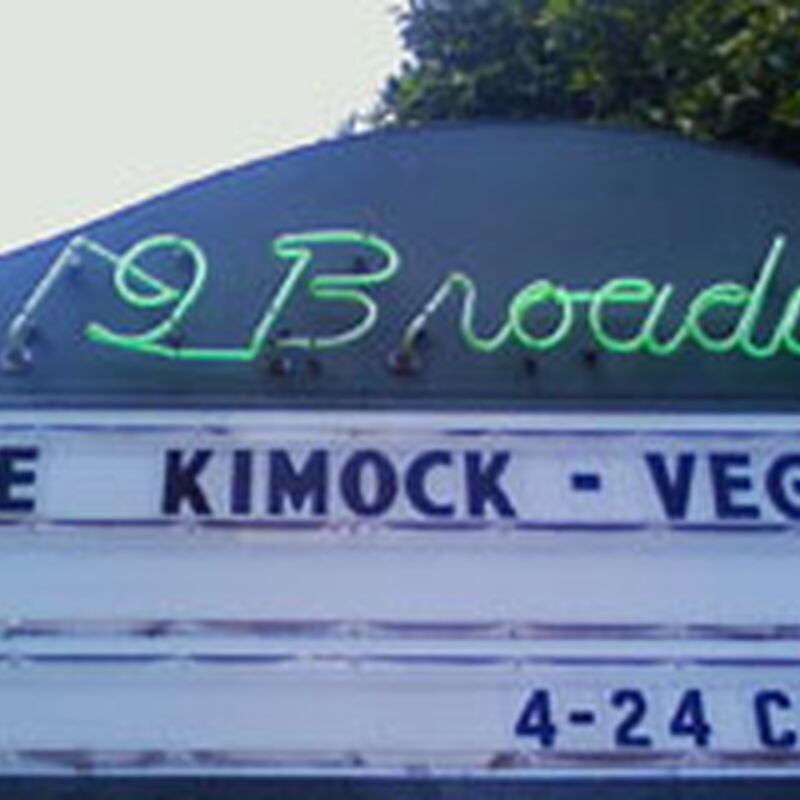 04/20/10 19 Broadway, Fairfax, CA 