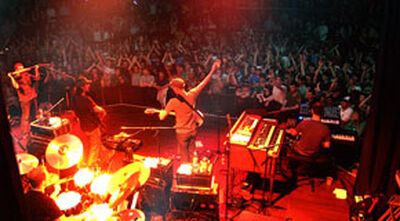 04/09/08 Town Ballroom, Buffalo, NY 