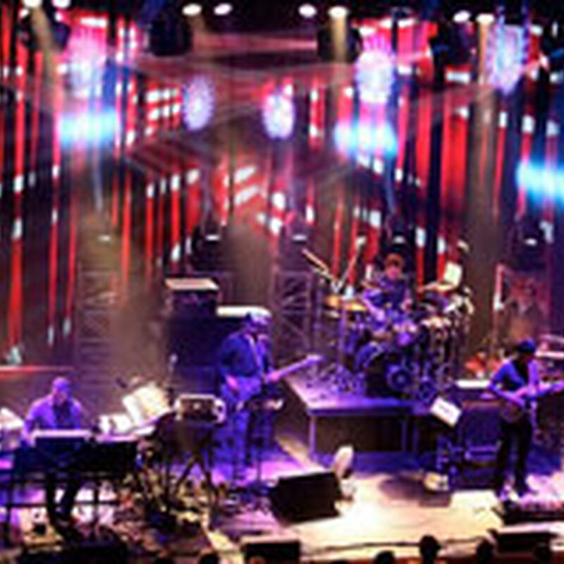 05/08/10 Wellmont Theatre, Montclair, NJ 