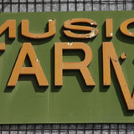 02/22/12 Music Farm, Charleston, SC 