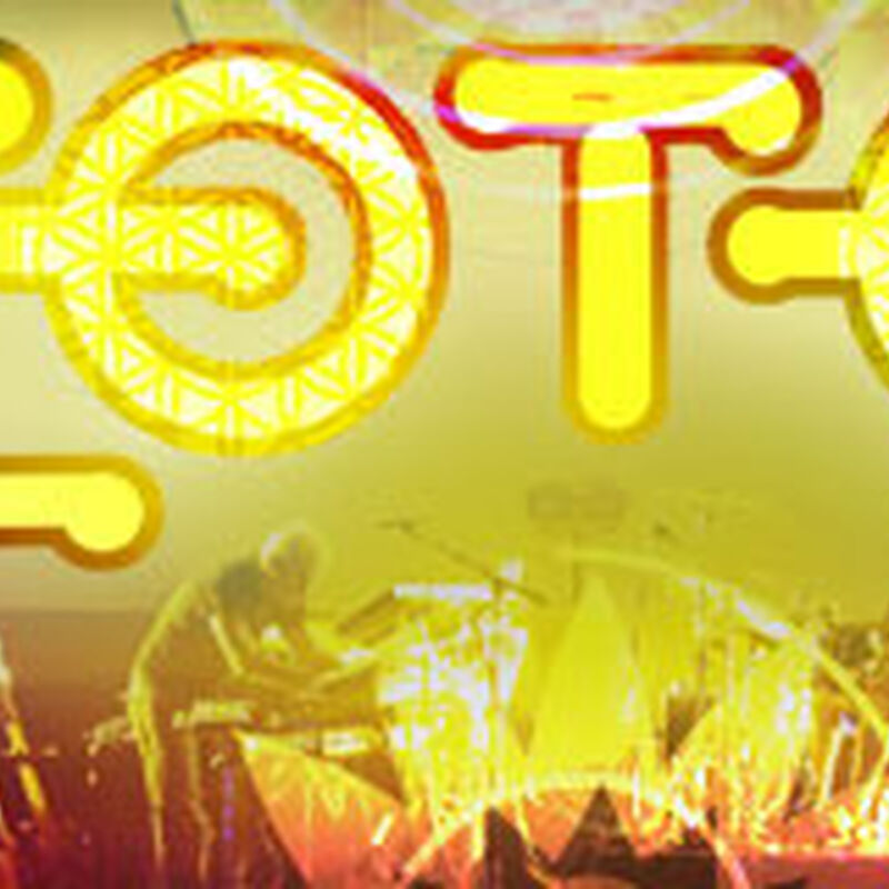 05/07/11 Portage Theater, Chicago, IL 
