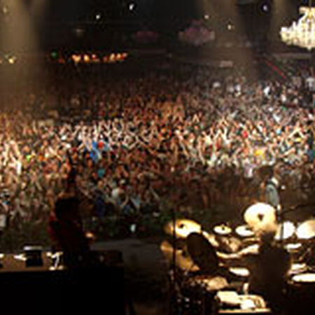 03/11/04 The Fillmore Auditorium, Denver, CO 