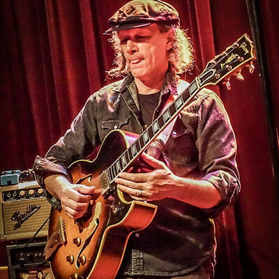 05/04/18 Hopmonk Tavern, Sebastopol, CA 