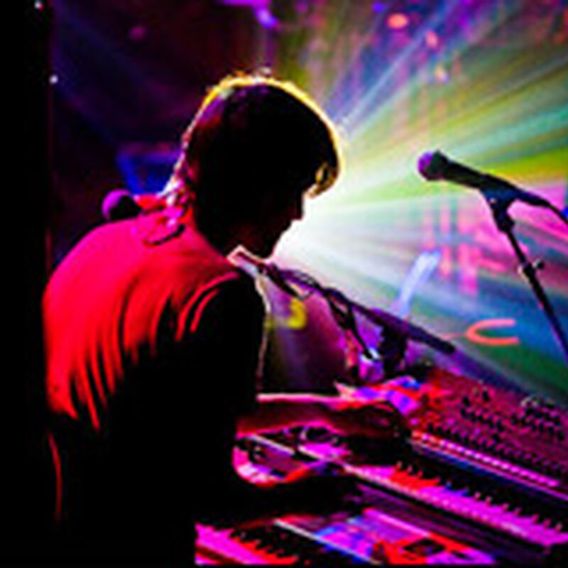 11/27/09 Vic Theater, Chicago, IL 