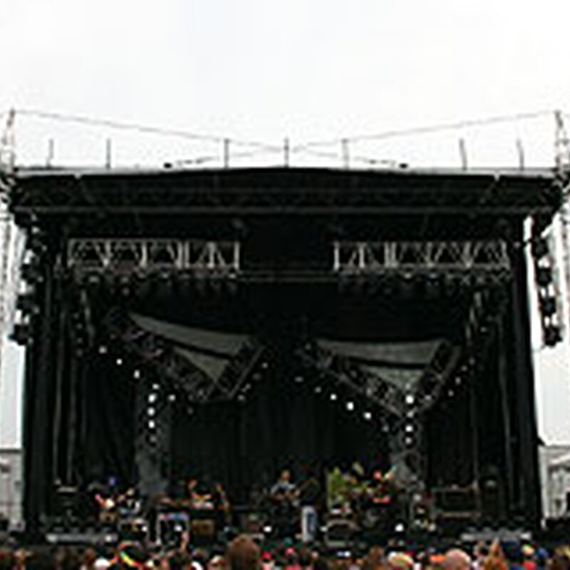 08/08/06 Lawn at White River, Indianapolis, IN 