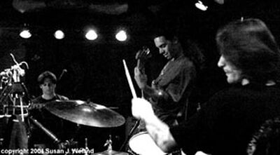 10/22/04 Winston's, Ocean Beach, CA 