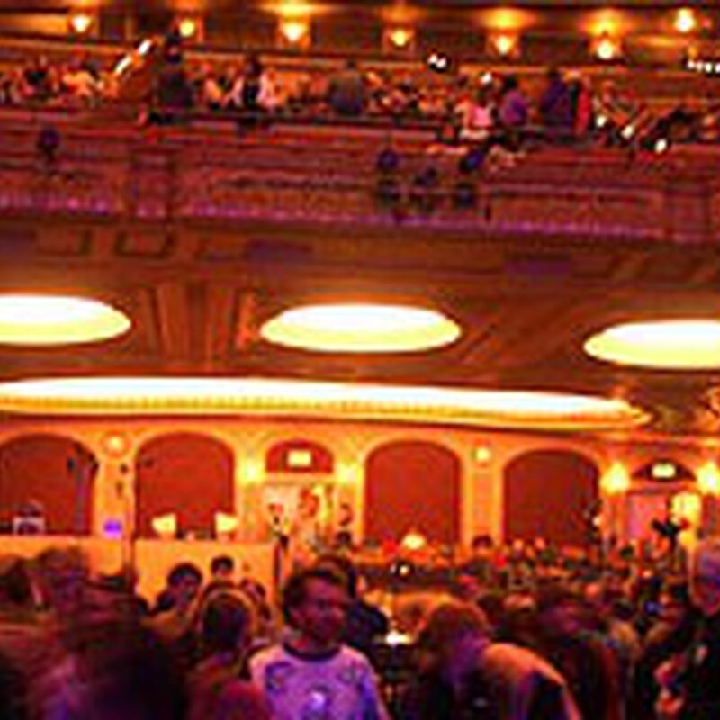 12/12/03 Paramount, Seattle, WA 