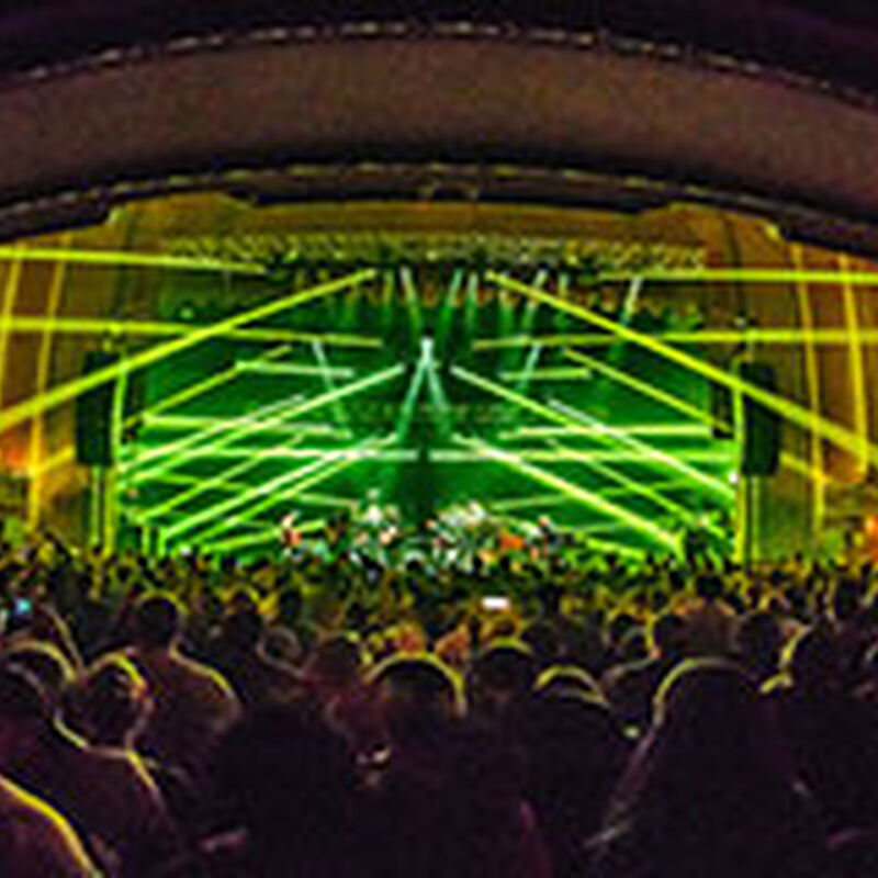 10/30/15 Riverside Ballroom, Milwaukee, WI 