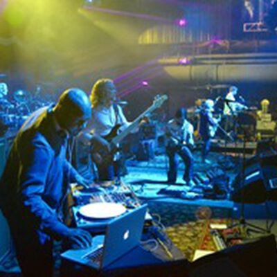 02/14/15 Brooklyn Bowl, Las Vegas, NV 