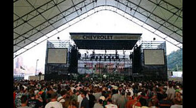 08/03/05 Chevrolet Amphitheatre, Pittsburgh, PA 