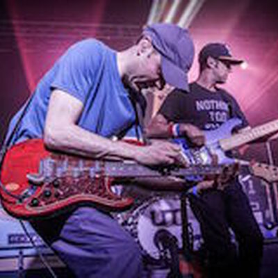 04/15/15 George's Majestic Lounge, Fayetteville, AR 