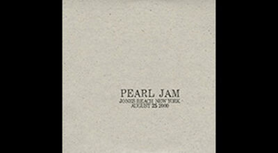 08/25/00 Jones Beach Music Theatre, Wantagh, NY 