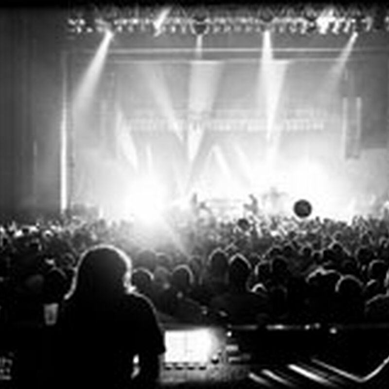09/02/11 Congress Theatre, Chicago, IL 