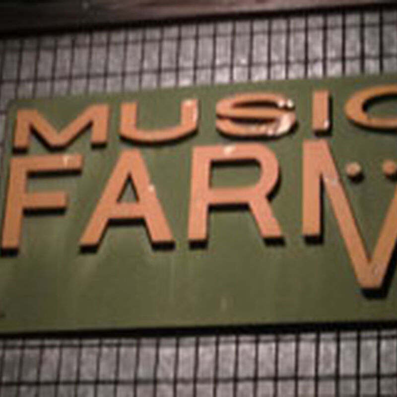 02/11/15 Music Farm, Charleston, SC 