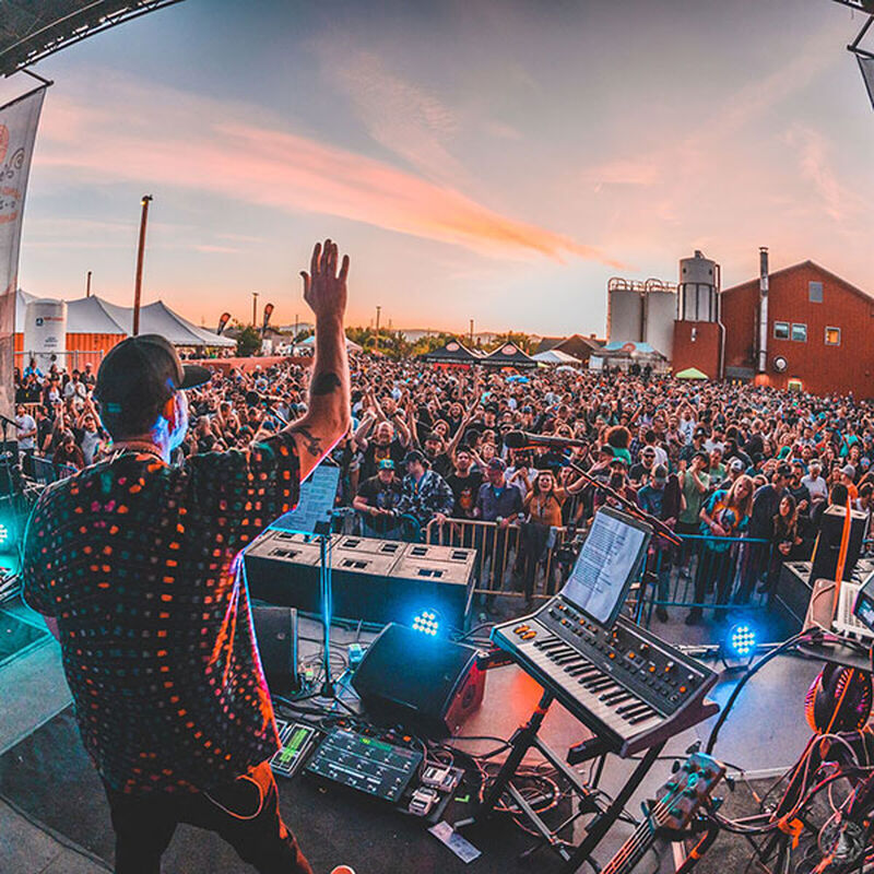 10/05/19 Breckenridge Brewery, Littleton, CO 