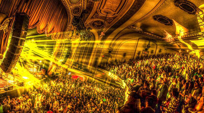 04/08/17 Orpheum Theater, Madison, WI 