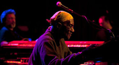 10/03/12 Neumos, Seattle, WA 