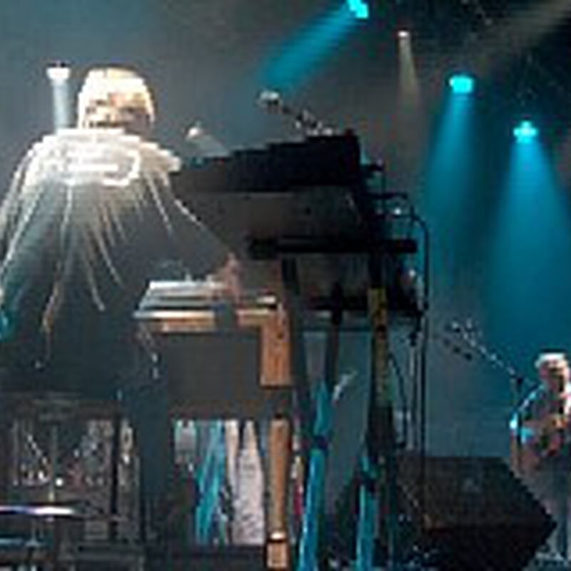 04/18/04 Diamond Hall, Nagoya,  JPN
