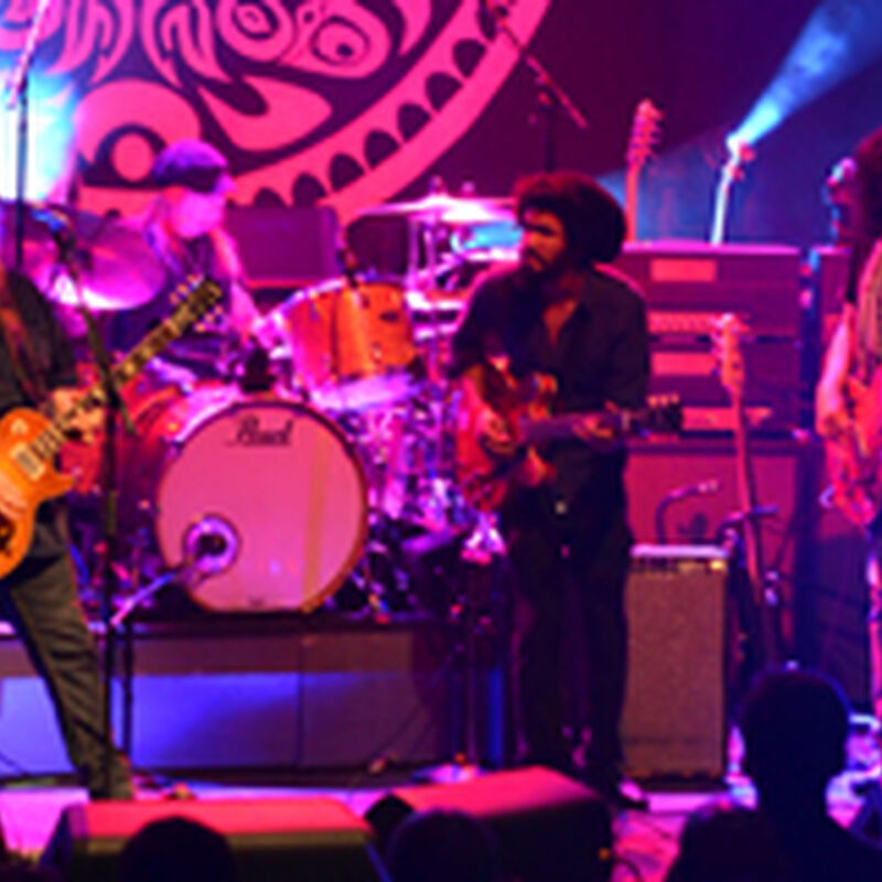 10/04/13 The Vic Theatre, Chicago, IL 