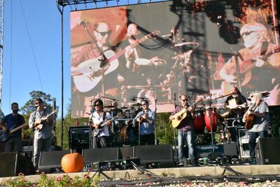 10/30/16 Suwannee Hulaween, Live Oak, FL 