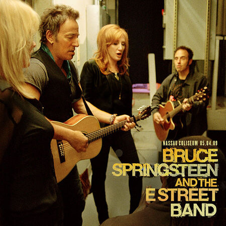 Bruce Springsteen & The E Street online-music of Nassau Veterans Coliseum, Uniondale