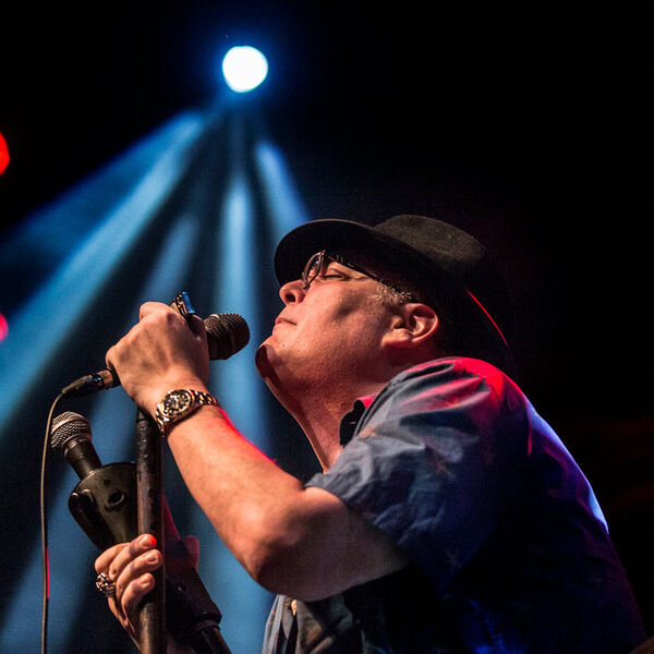Blues Traveler