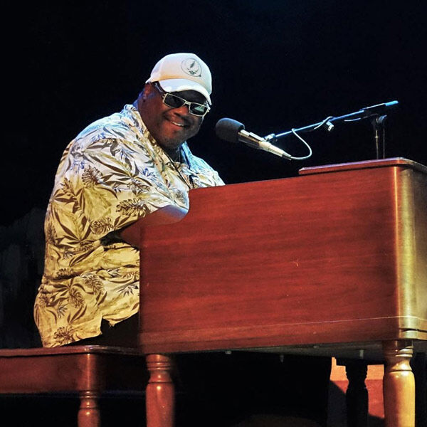 Melvin Seals & JGB