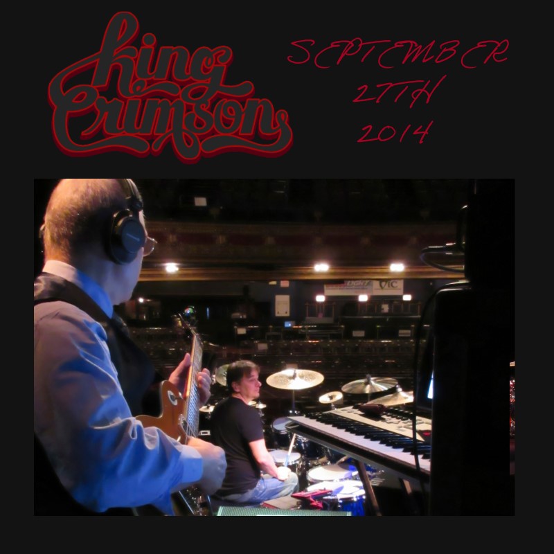 激安！特価品 King Crimson Live Concert Setlist at The Vic Theatre 洋楽