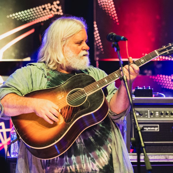 Leftover Salmon Live Concert Setlist at Bell's Eccentric Cafe